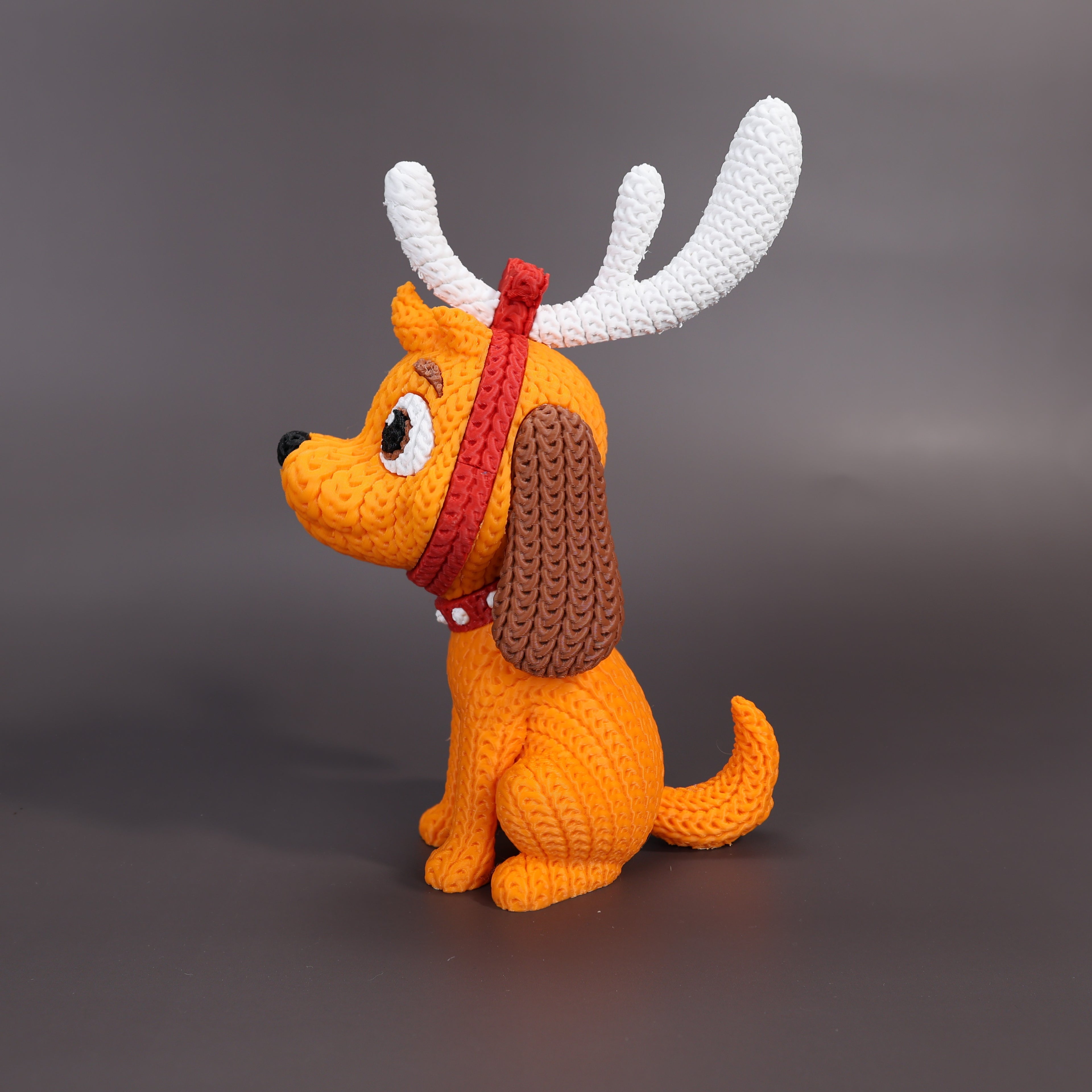 Max Christmas Edition – Figura 3D Articulada de 18 cm
