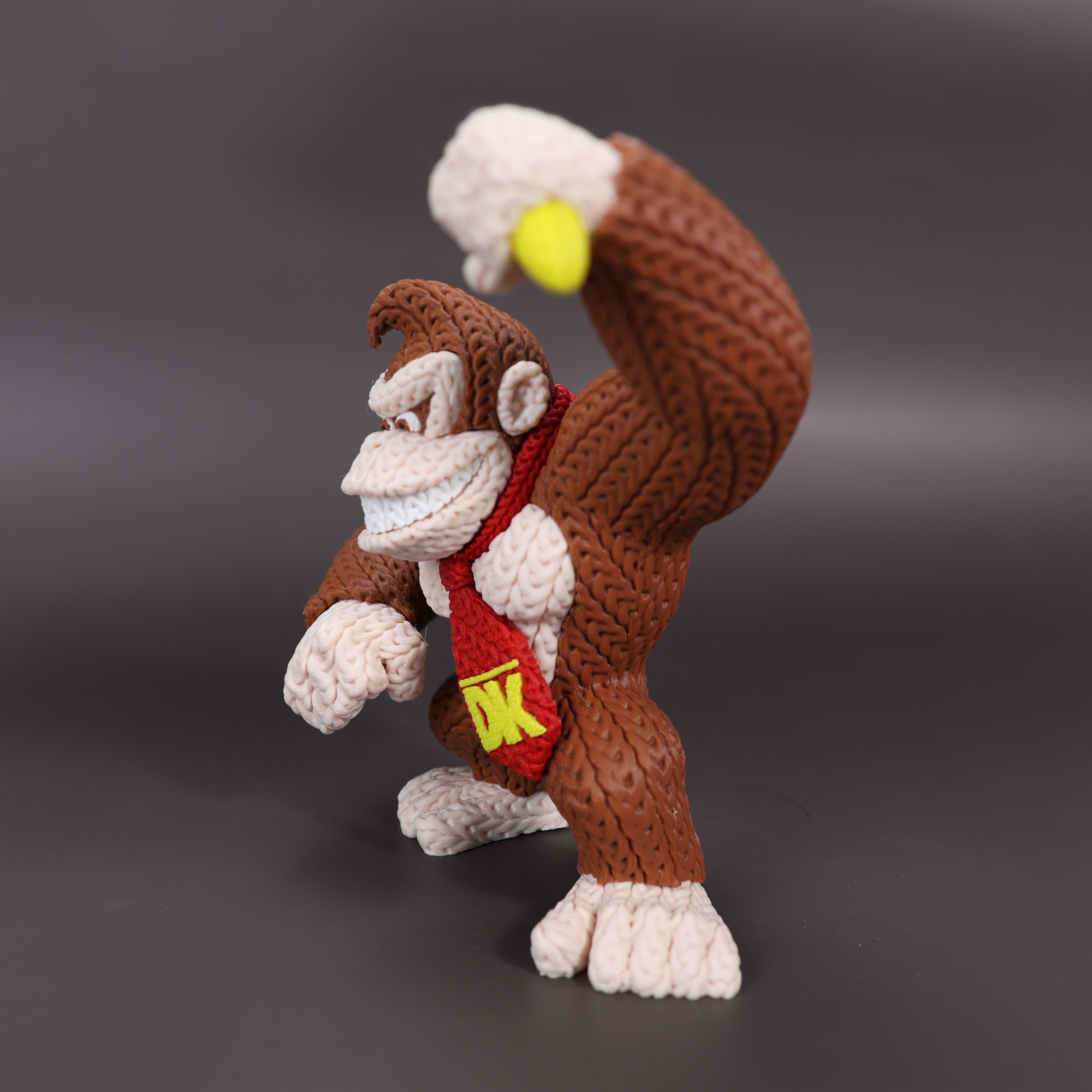 Donkey Kong Crochet Edition – Figura 3D Articulada de 18 cm