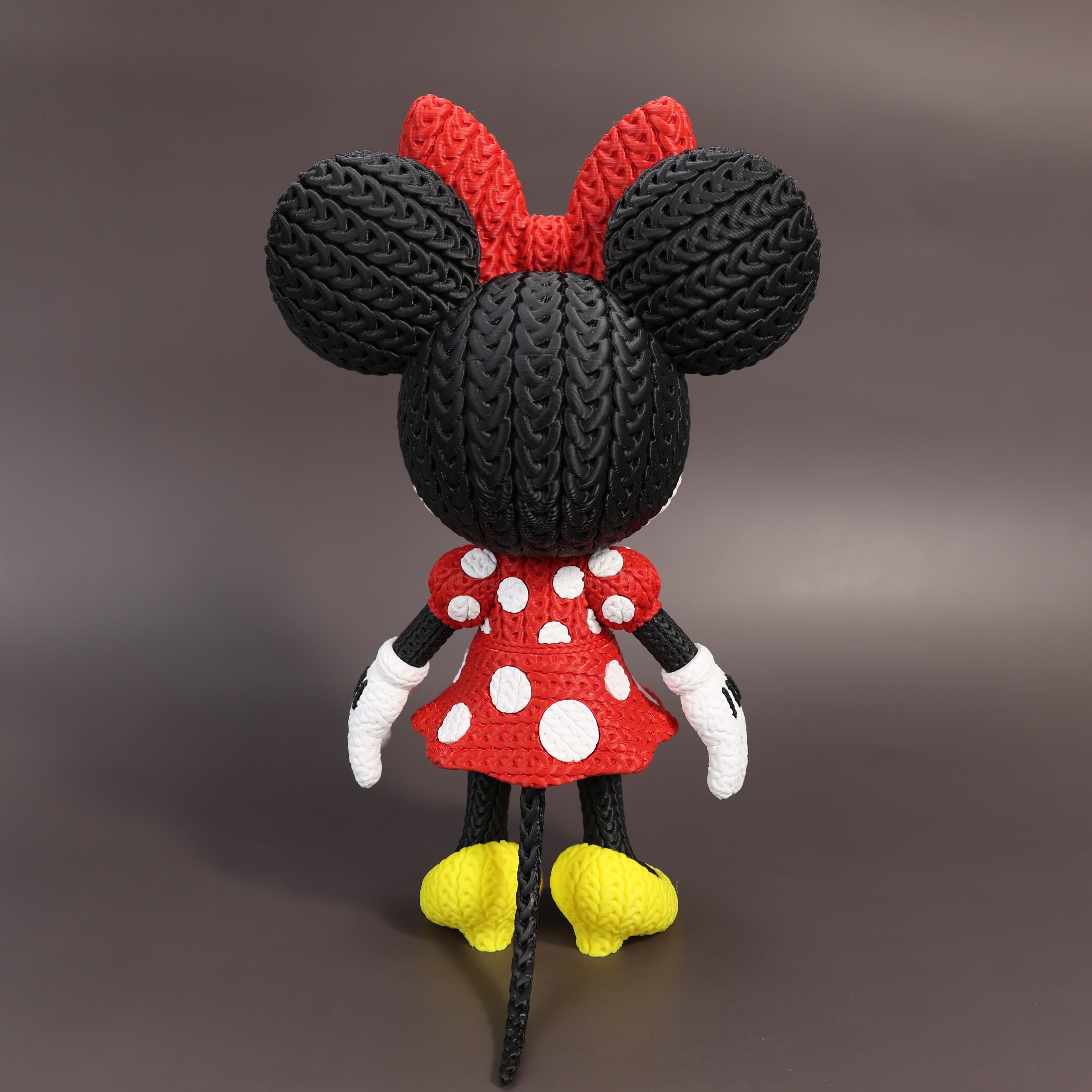 Minnie Mouse Crochet Edition – Figura 3D Articulada
