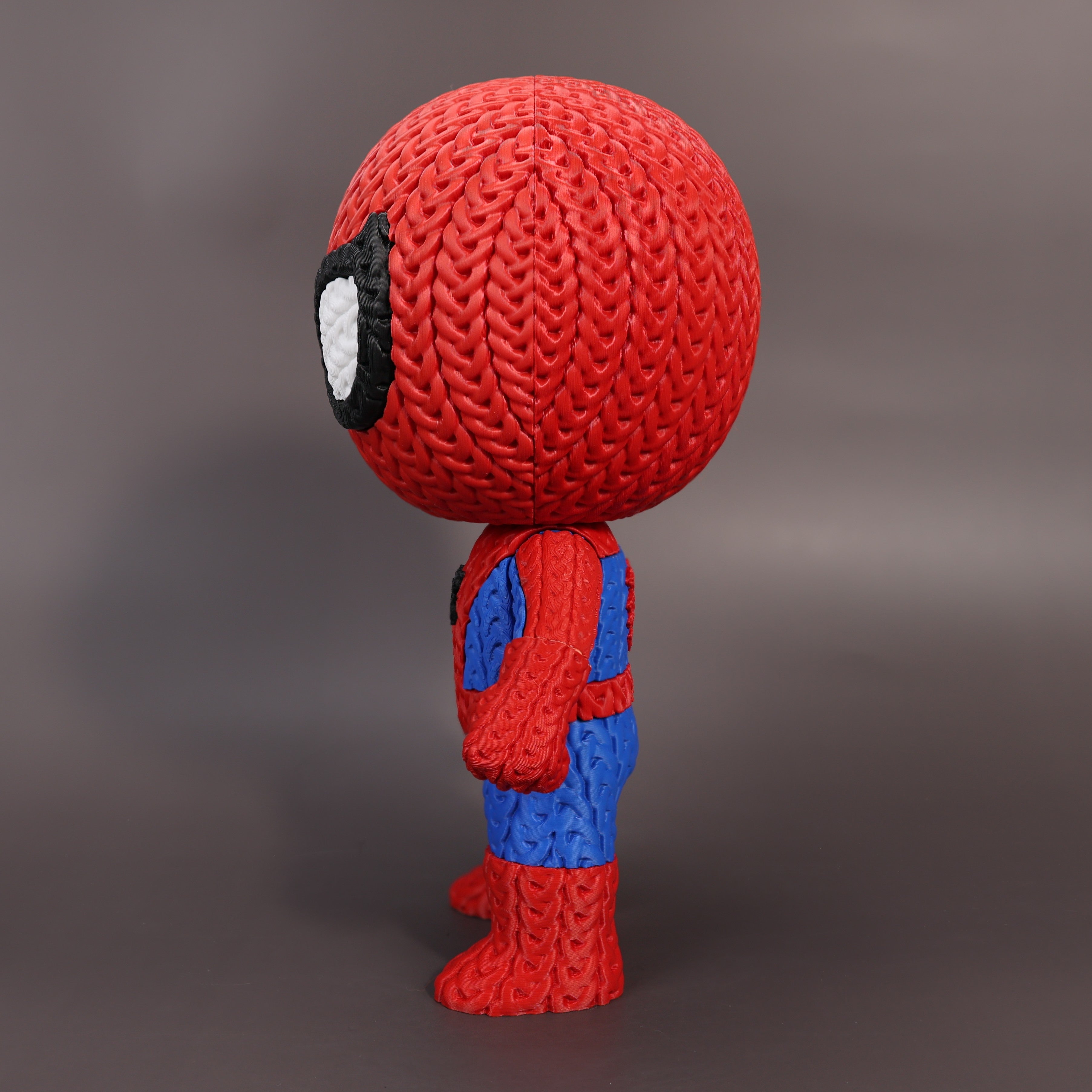 Spider-Man Crochet Edition – Figura 3D Articulada de 18 cm
