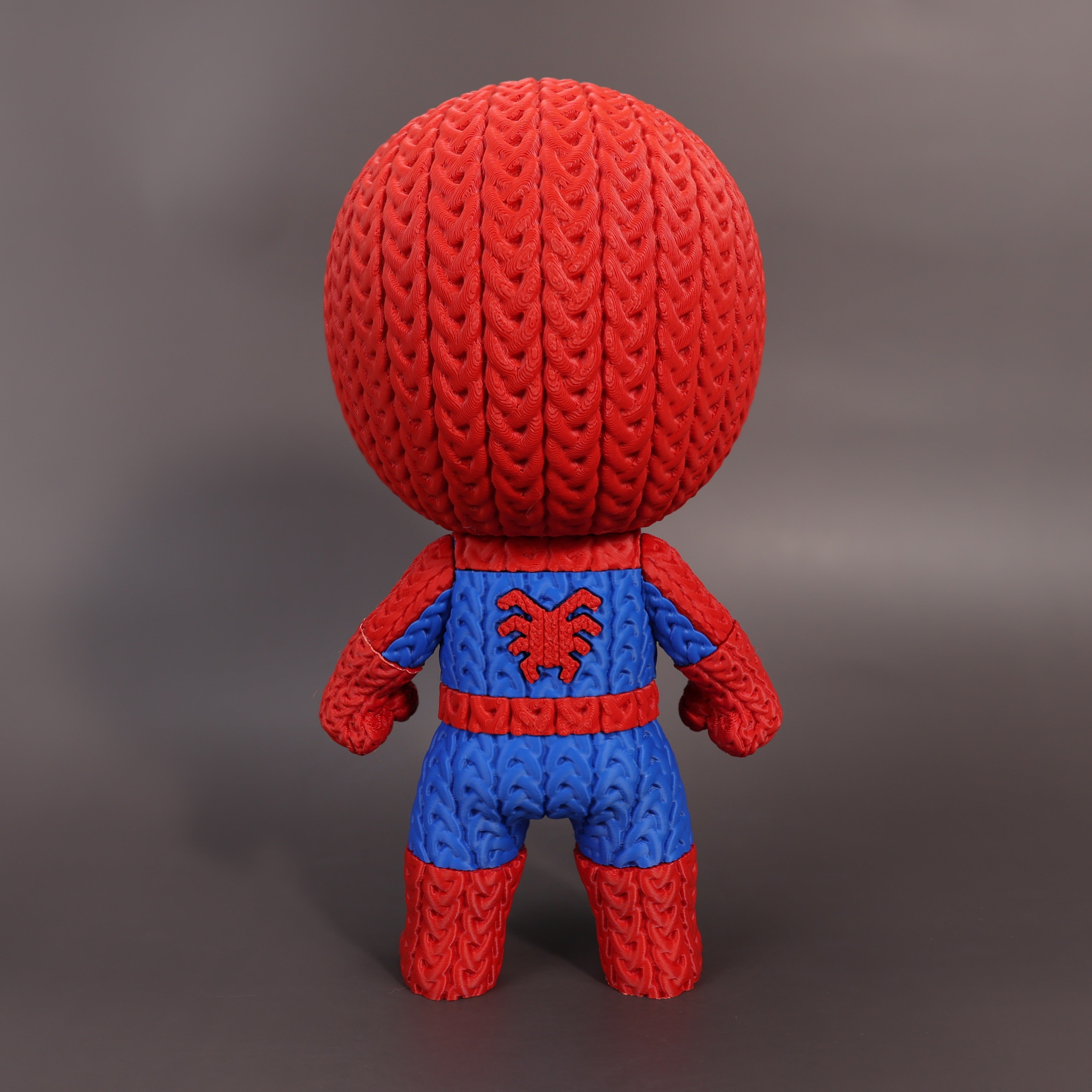 Spider-Man Crochet Edition – Figura 3D Articulada de 18 cm