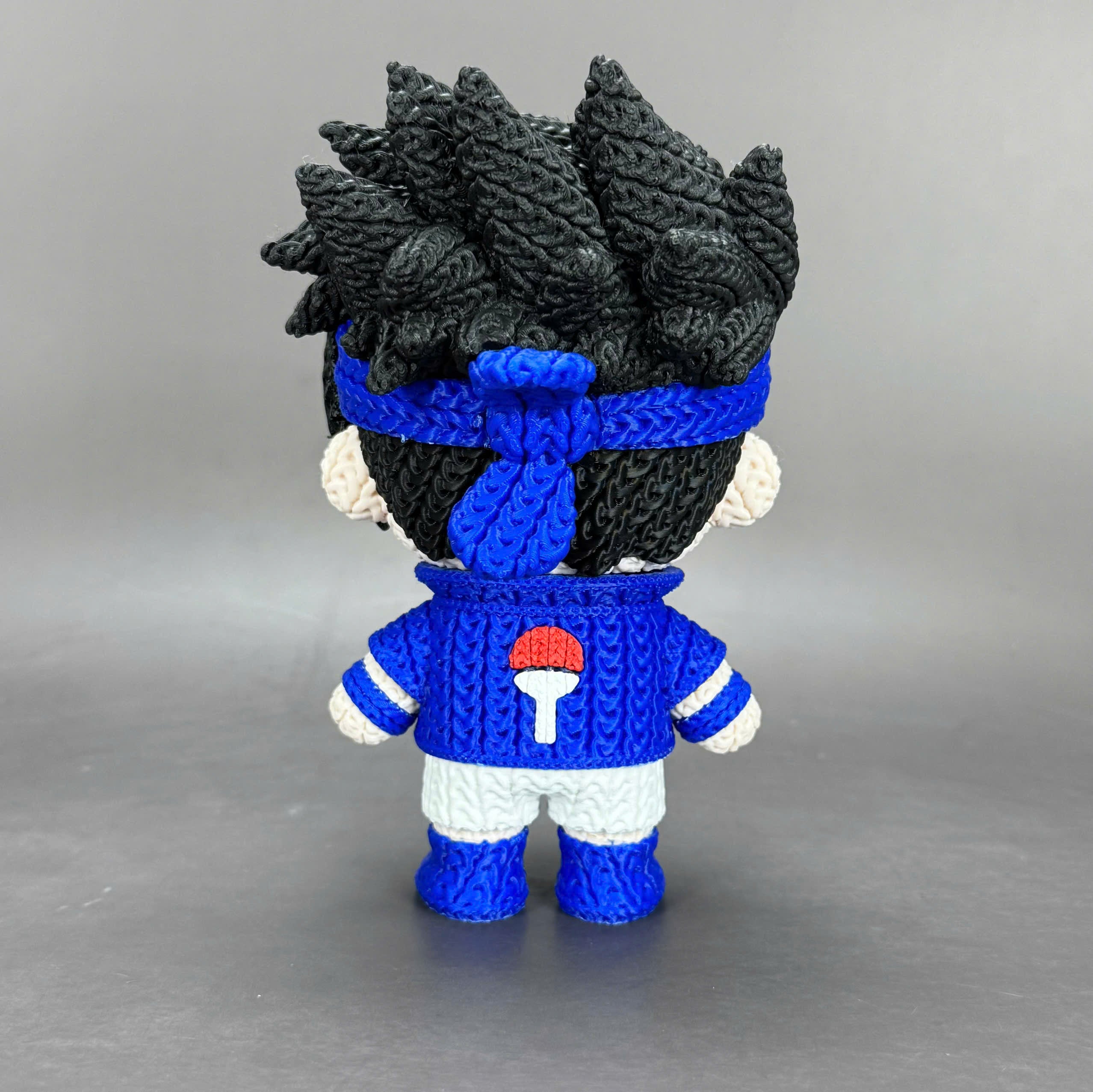 Sasuke Uchiha Crochet Edition – Figura 3D Articulada